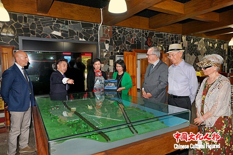 ����ǰ�v�A��ʹ�ɽ���Ї�ǰ�v������ʹ�w�M܊һ���ڲ��������f�c�Ї�ˇ�g�����Y���뽻��