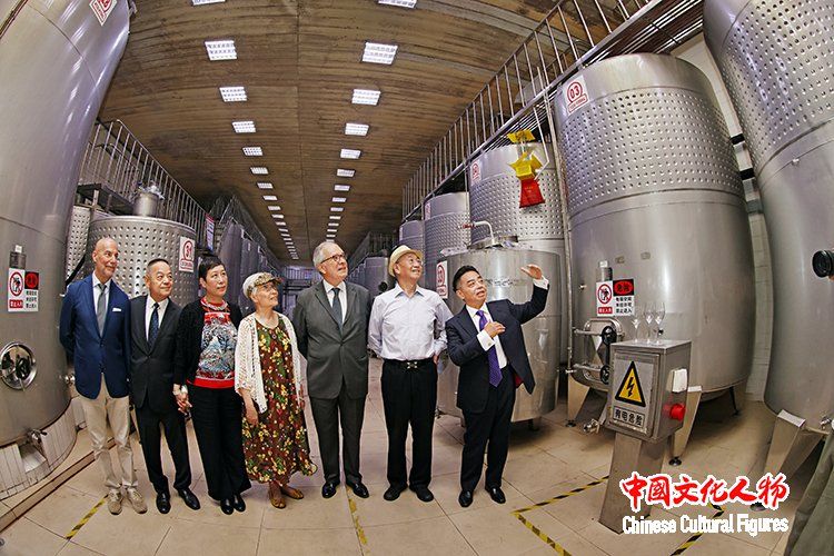 ����ǰ�v�A��ʹ�ɽ���Ї�ǰ�v������ʹ�w�M܊һ���ڲ��������f�c�Ї�ˇ�g�����Y���뽻��